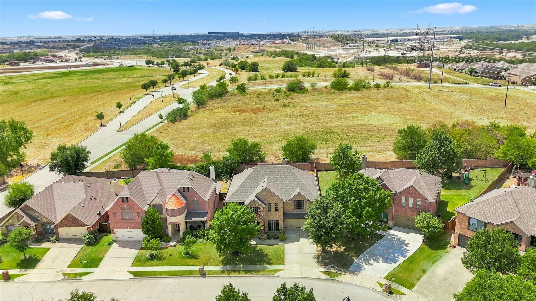 main property photo 39