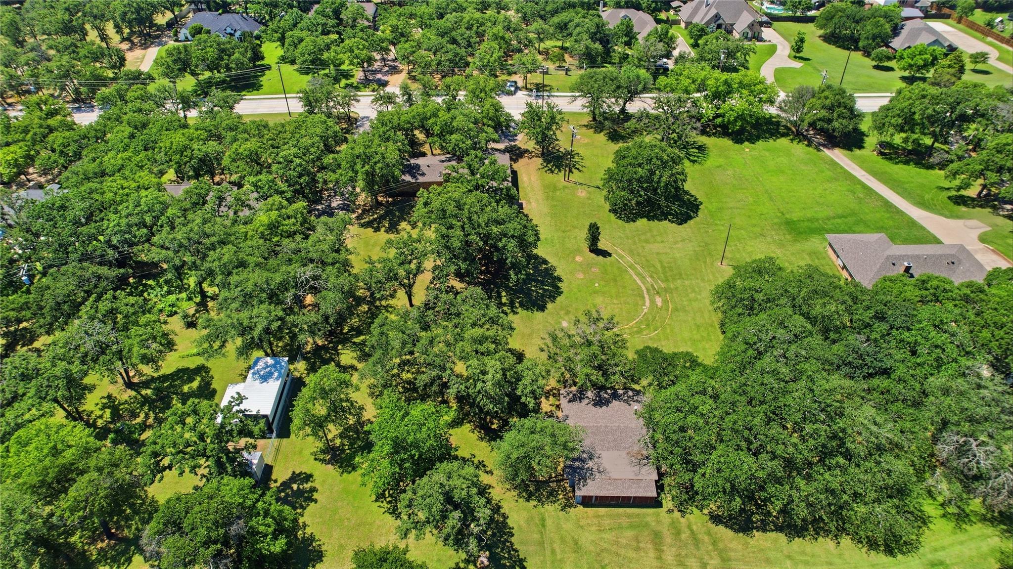 main property photo 18