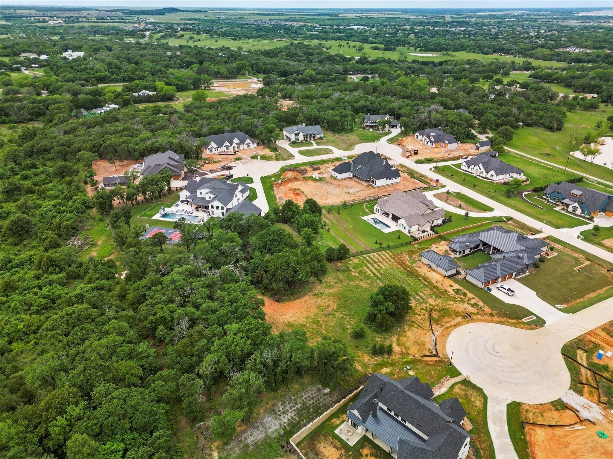 main property photo 15