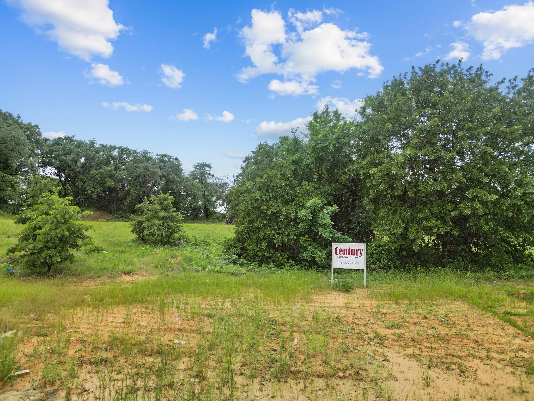 main property photo 18