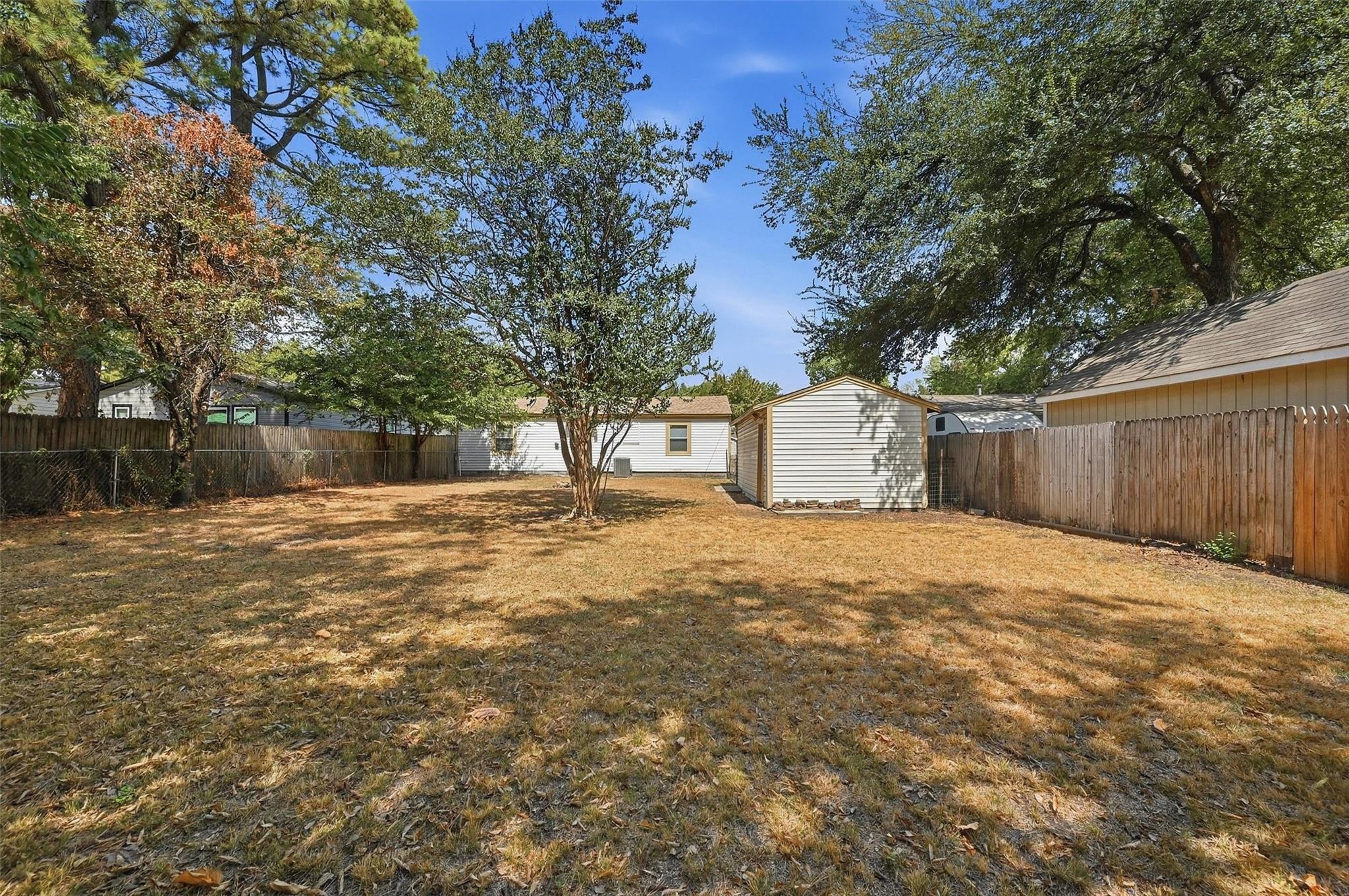 main property photo 26