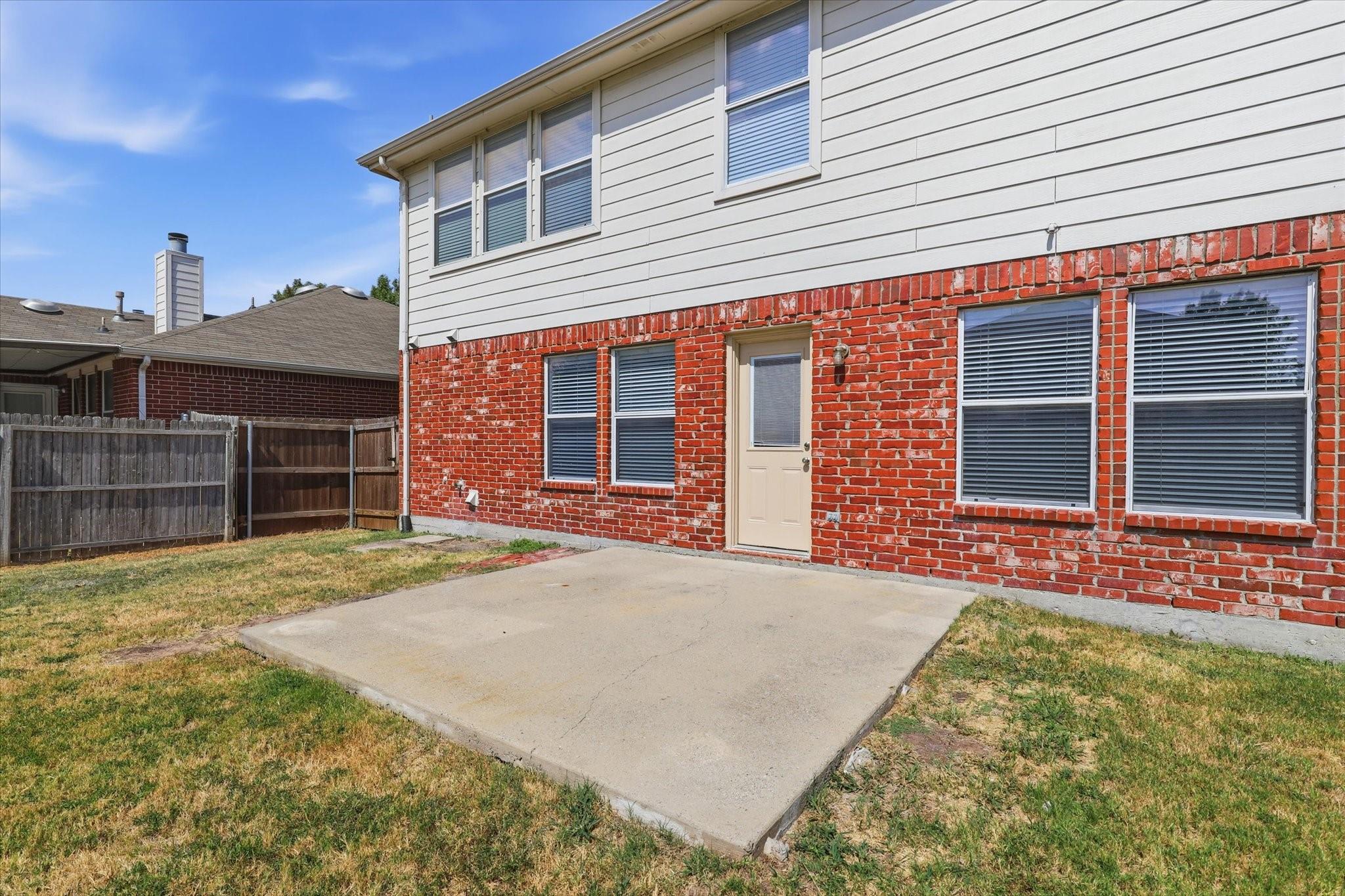main property photo 36