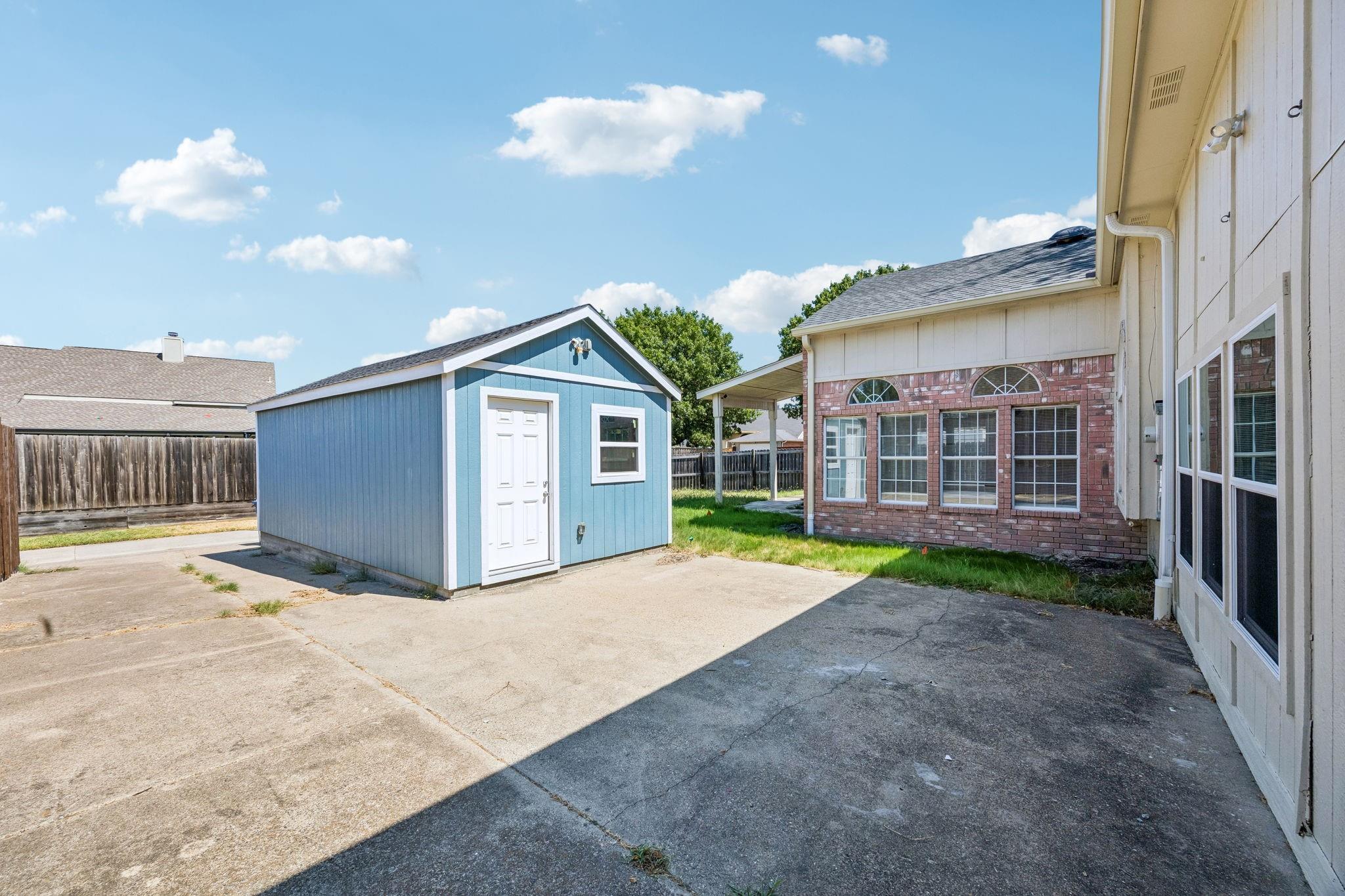 main property photo 25