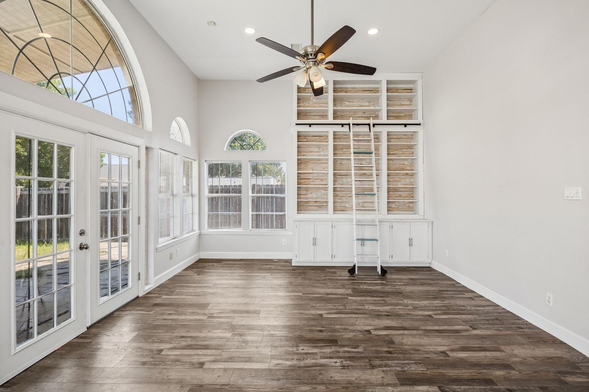 main property photo 4
