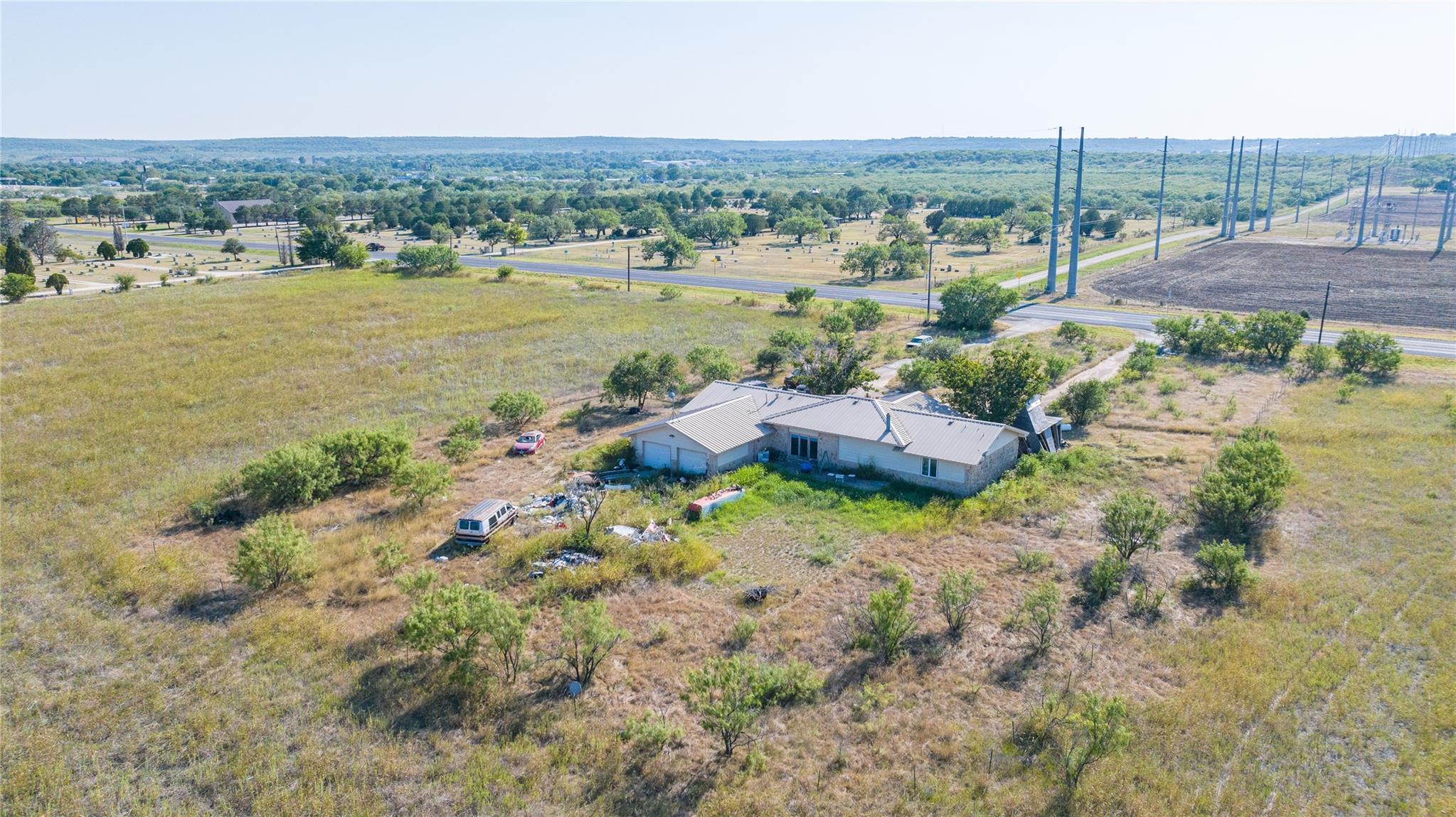 main property photo 7