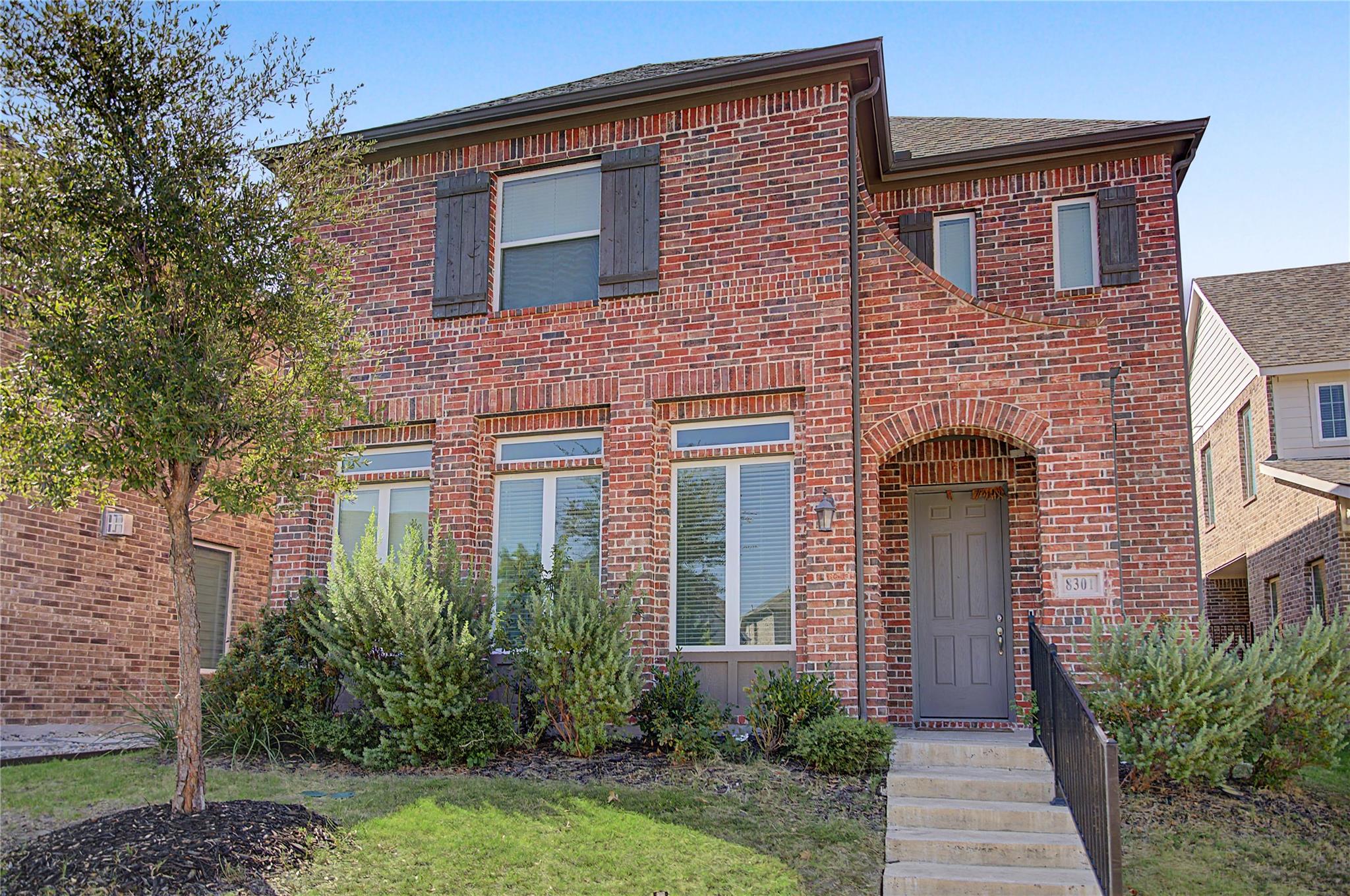 main property photo 1