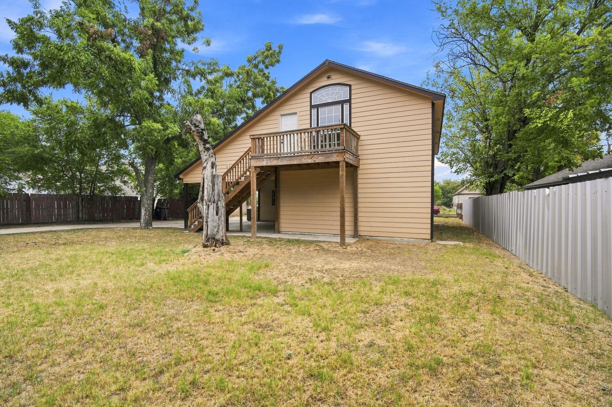 main property photo 33