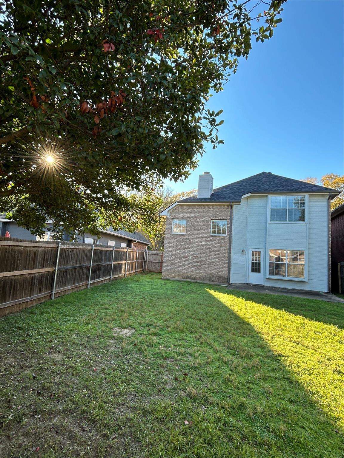 main property photo 32