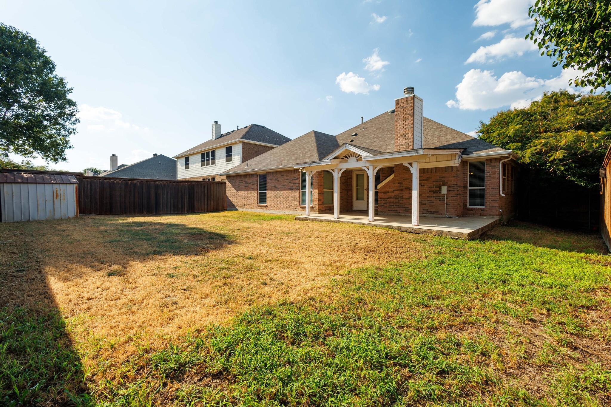 main property photo 17