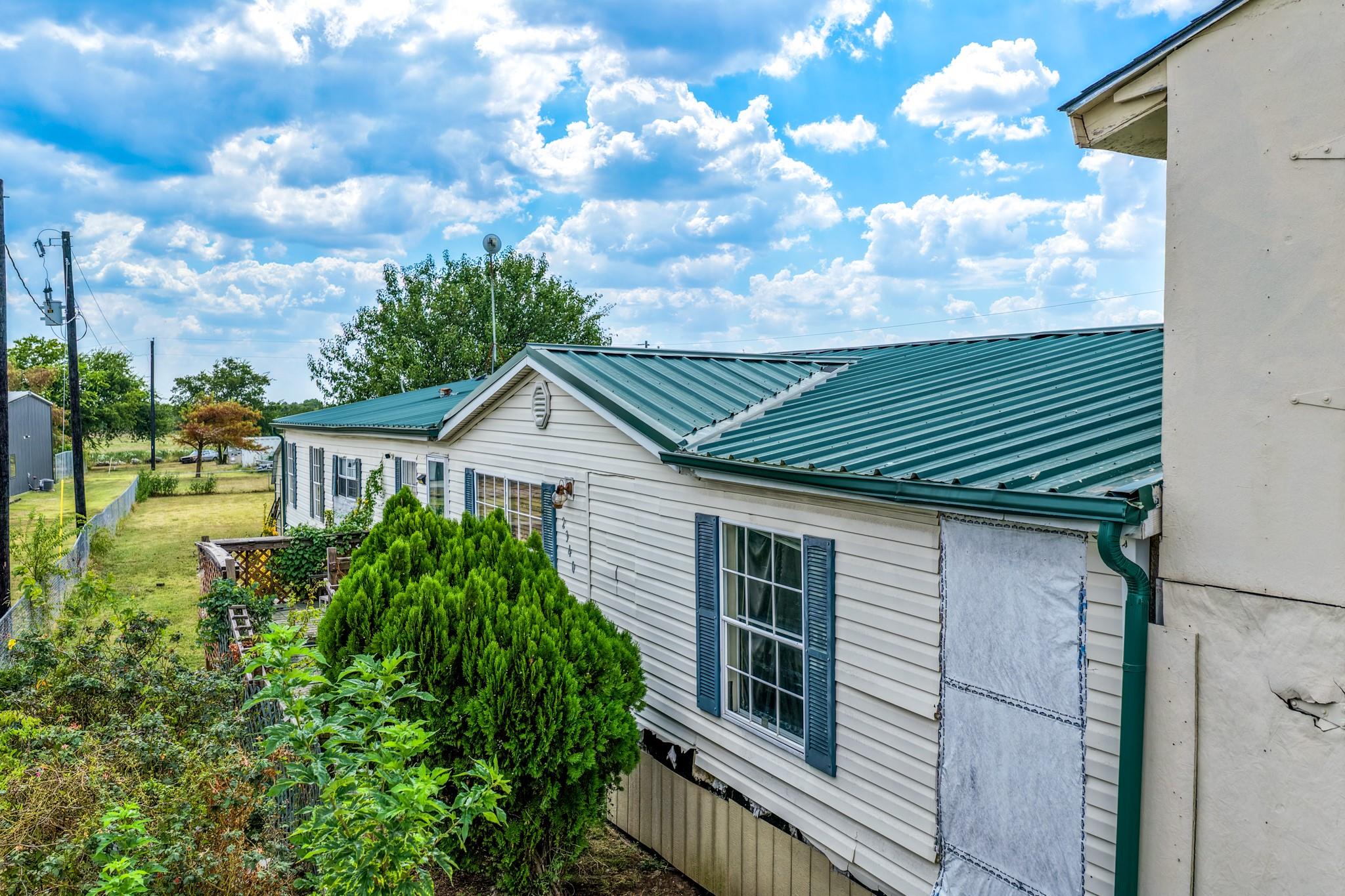 main property photo 27