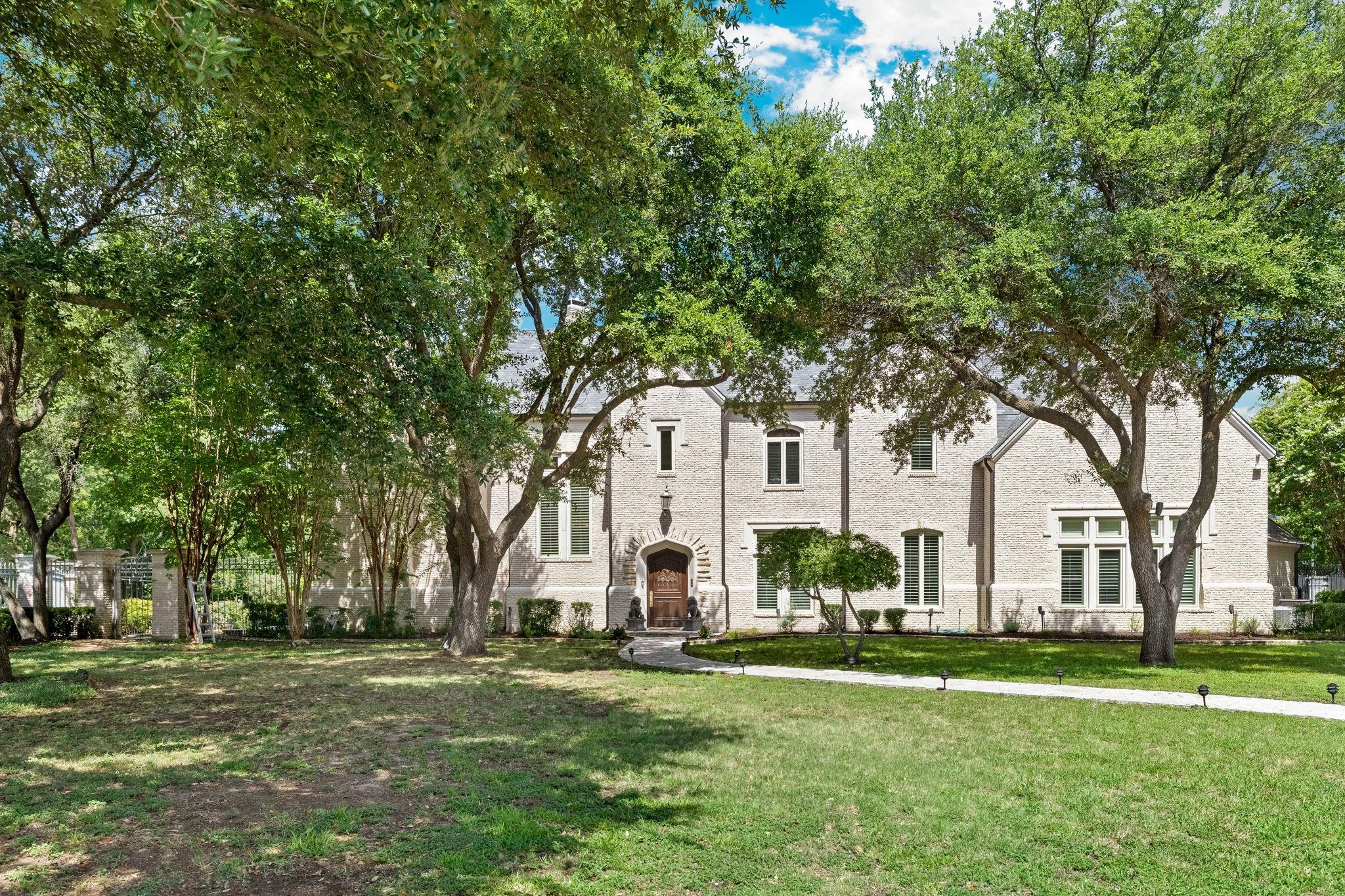 main property photo 1