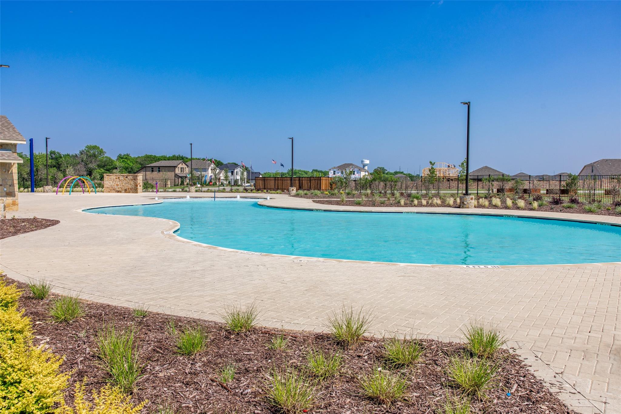 main property photo 15