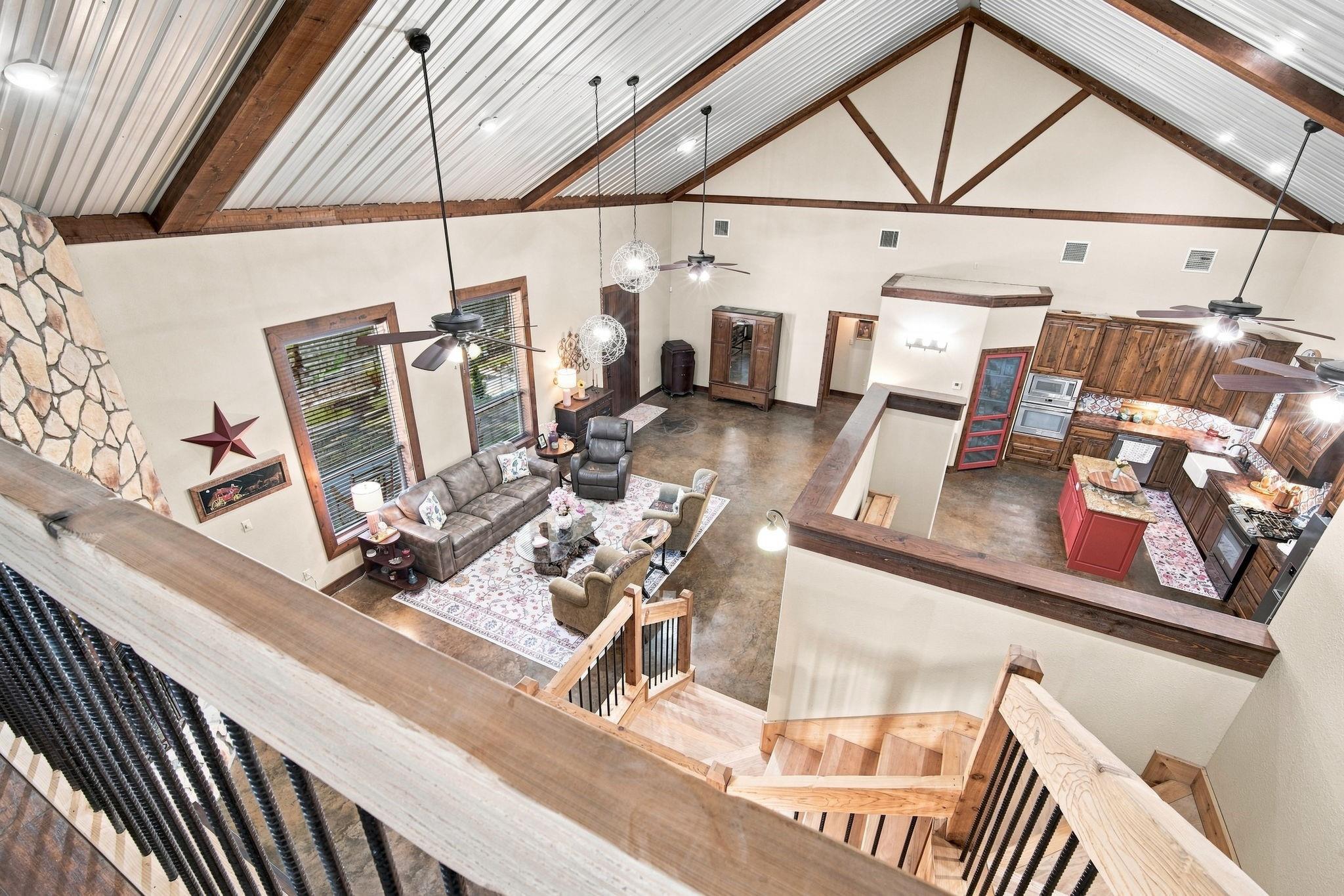main property photo 10