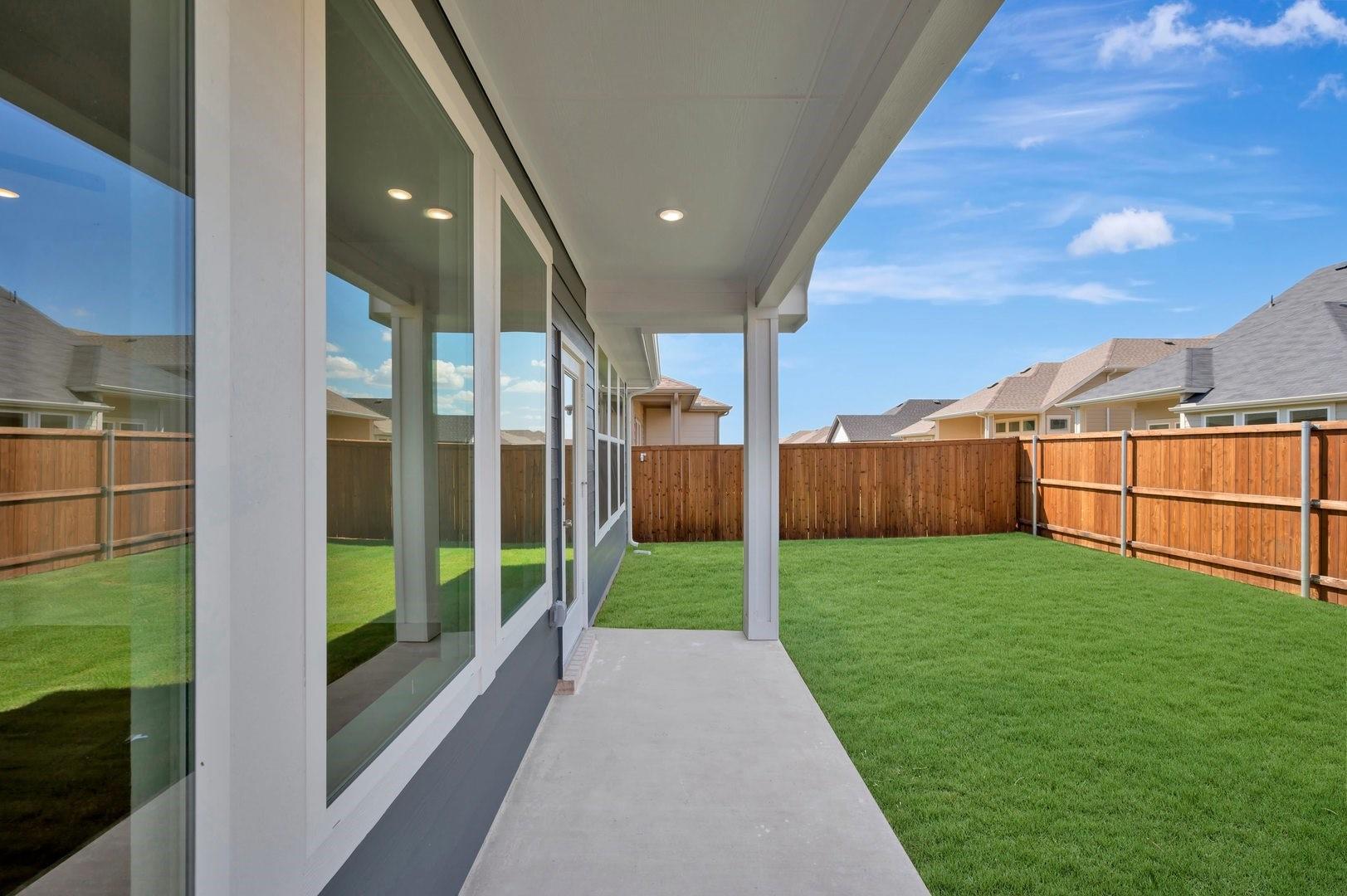 main property photo 4