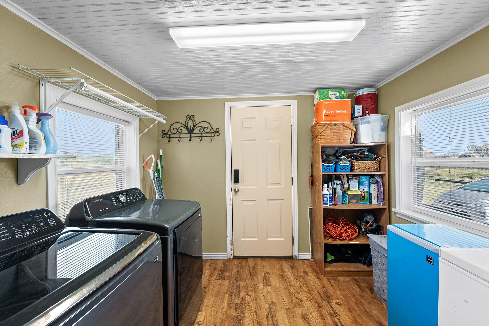 main property photo 26