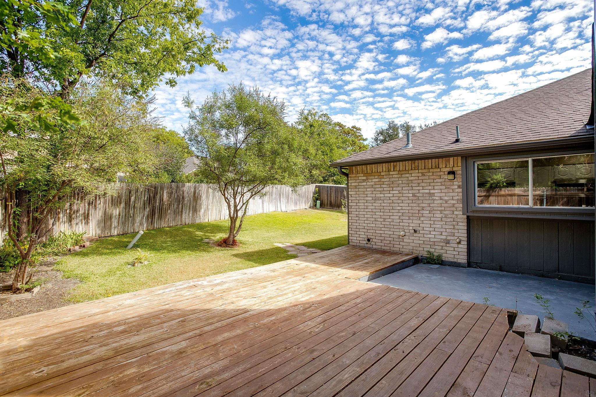 main property photo 29