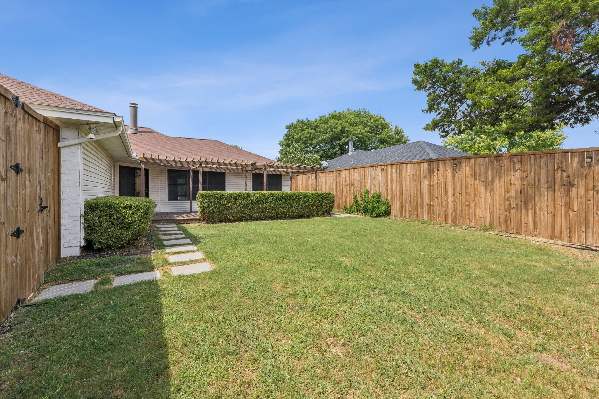 main property photo 21