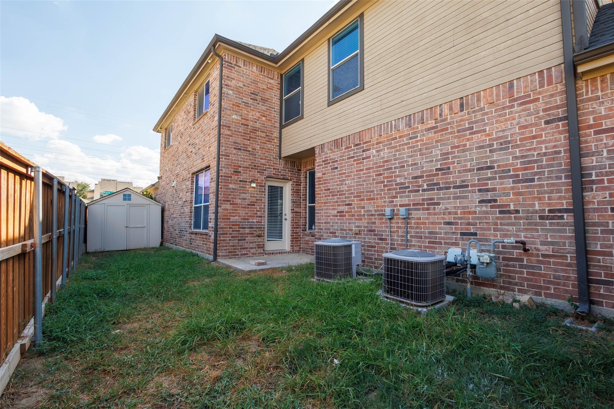 main property photo 32