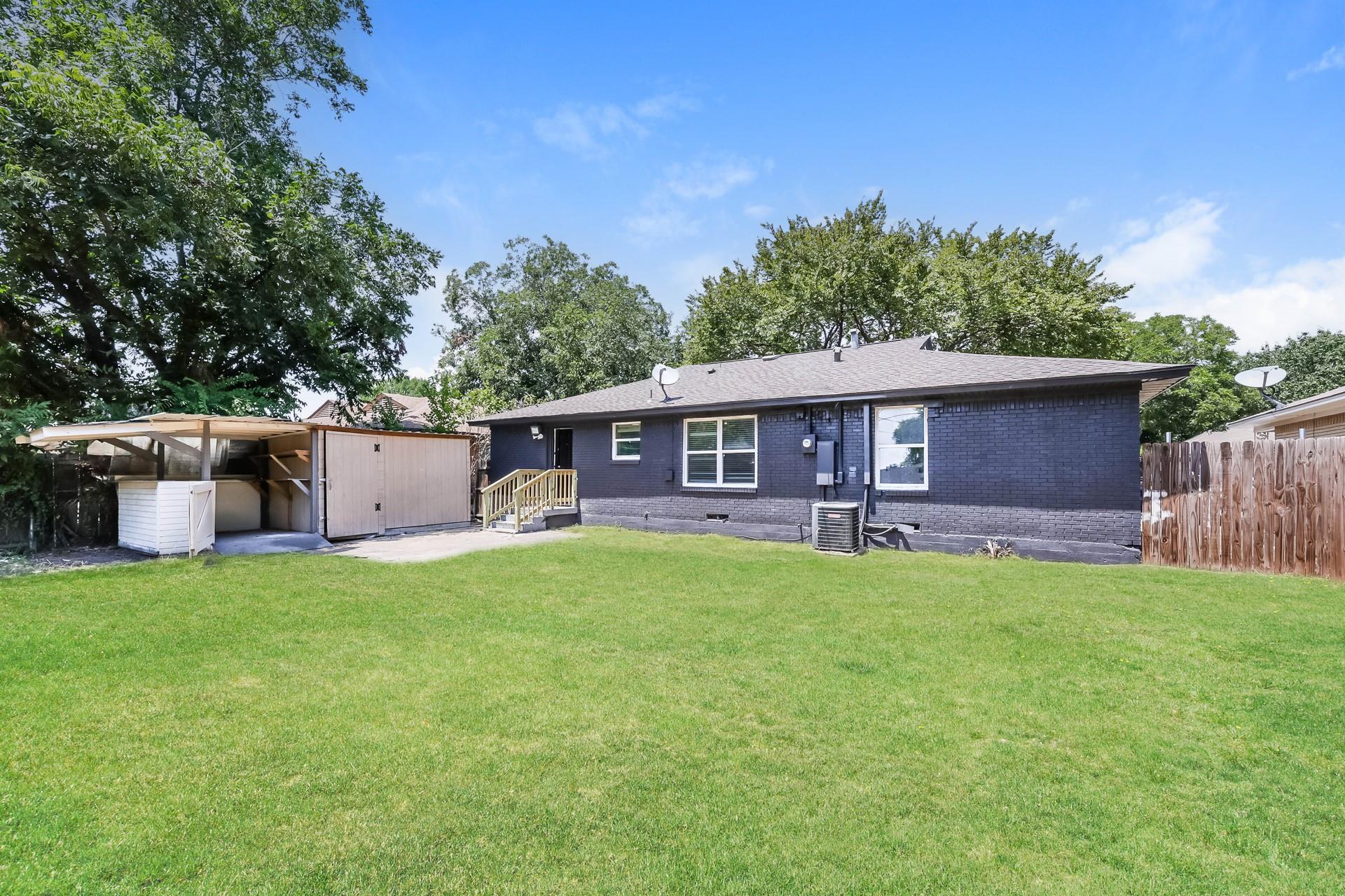 main property photo 19