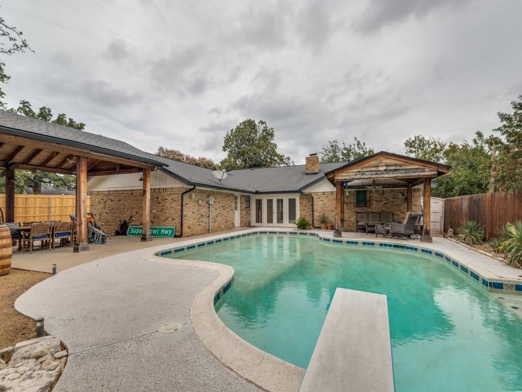 main property photo 22