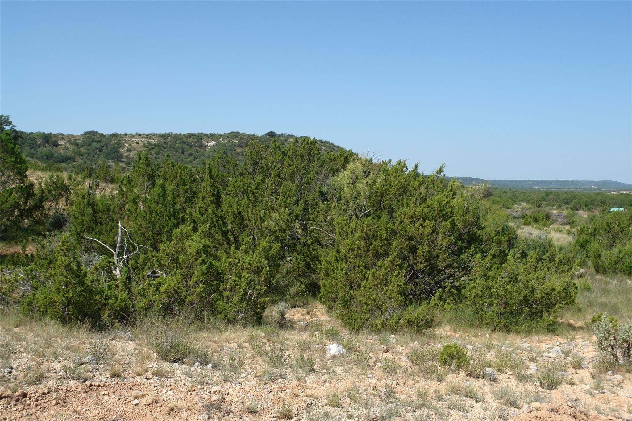 main property photo 18