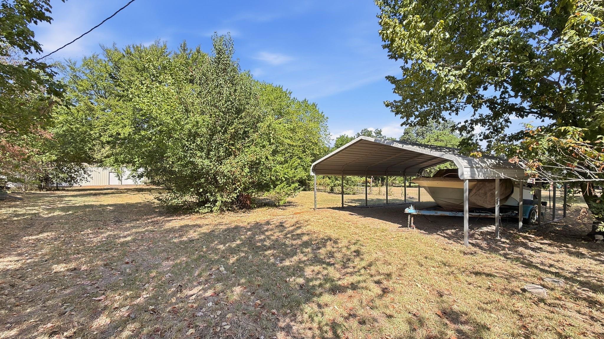 main property photo 22