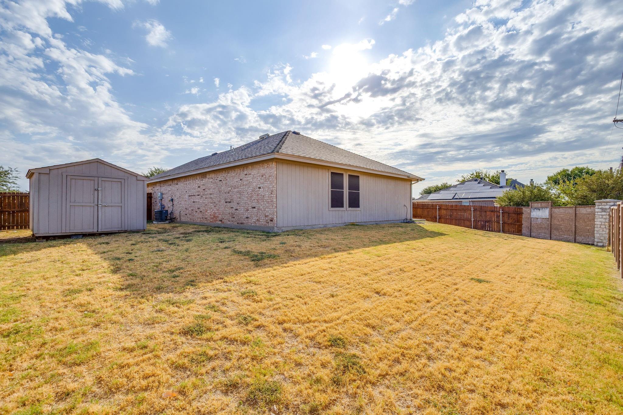 main property photo 36
