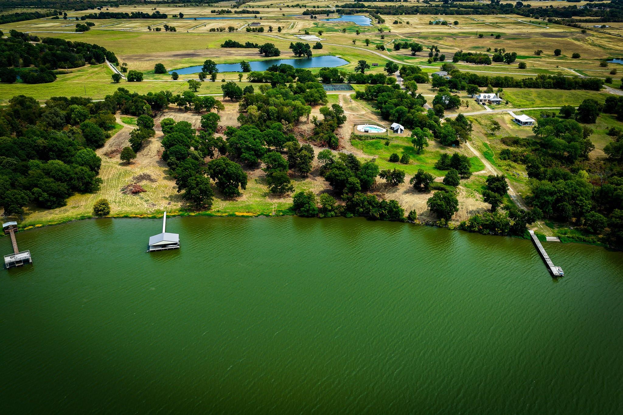 main property photo 18