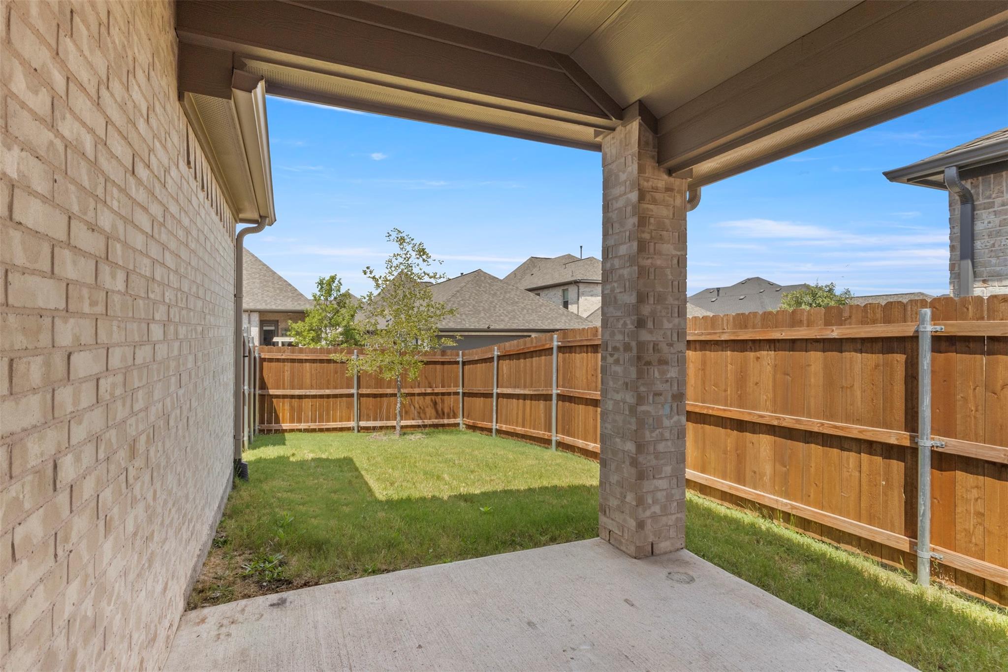 main property photo 26