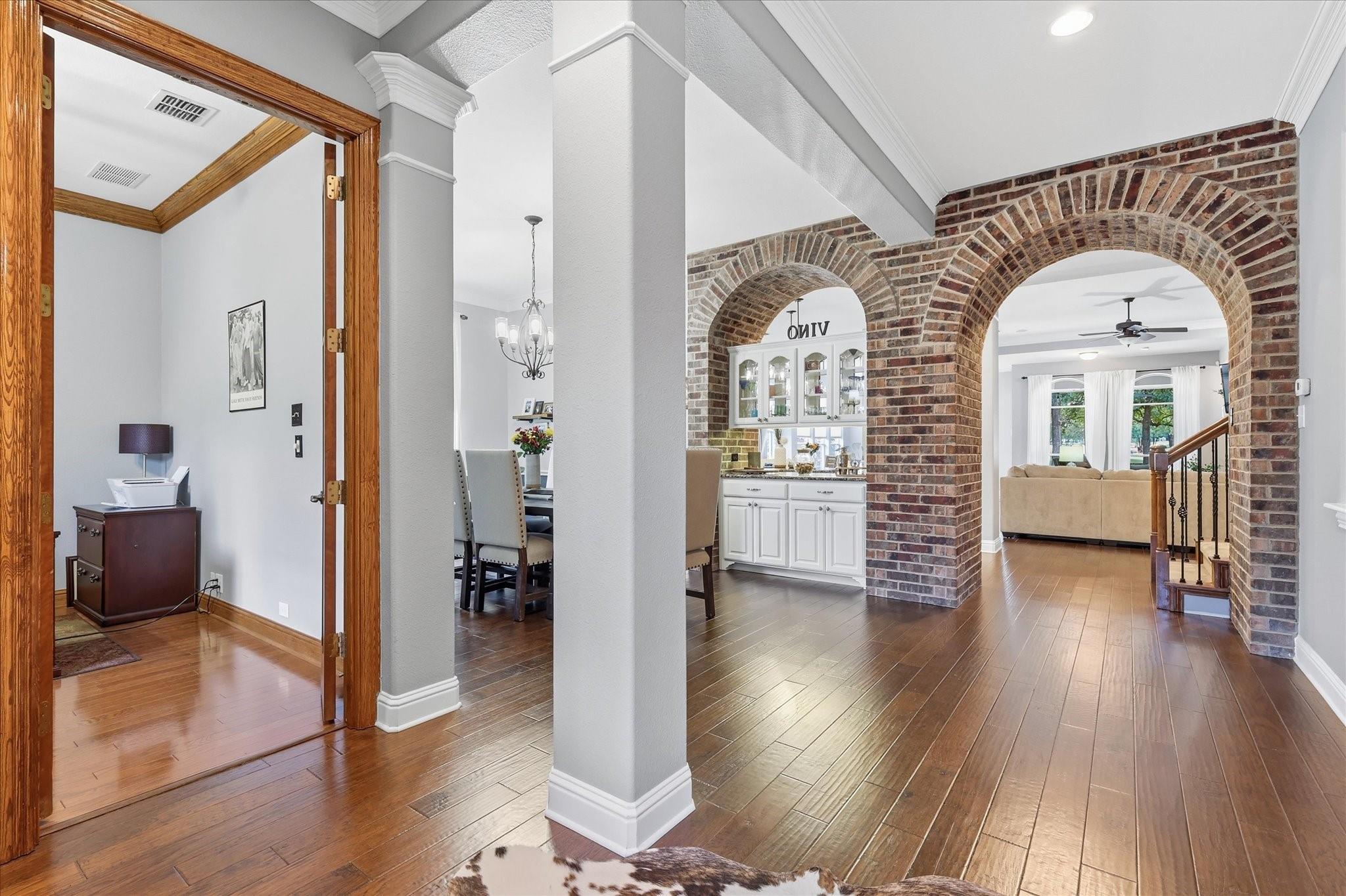 main property photo 9