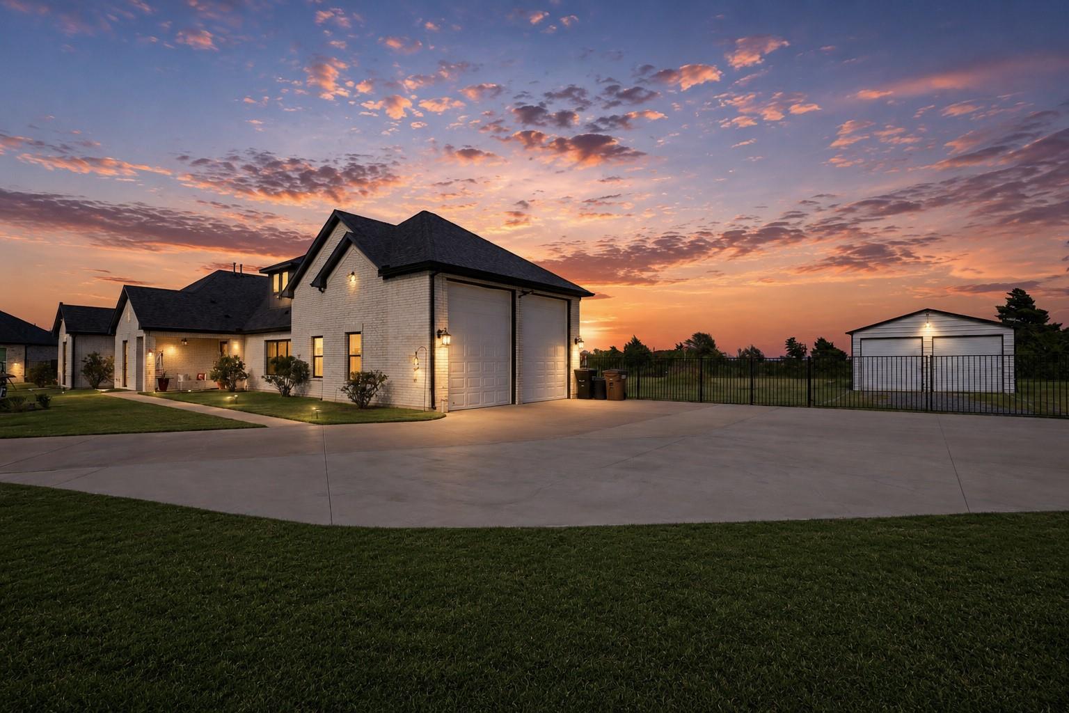 main property photo 5