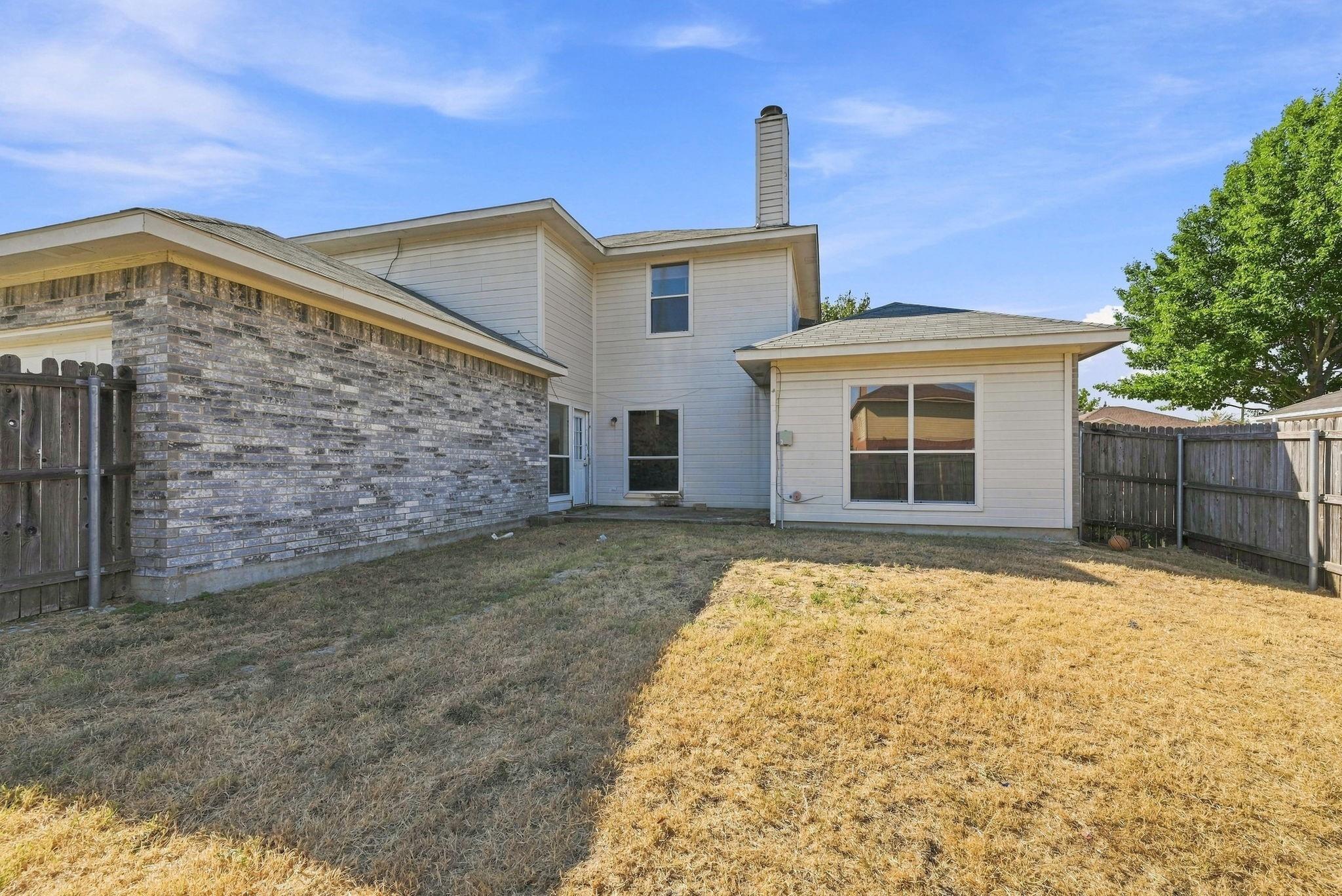 main property photo 25