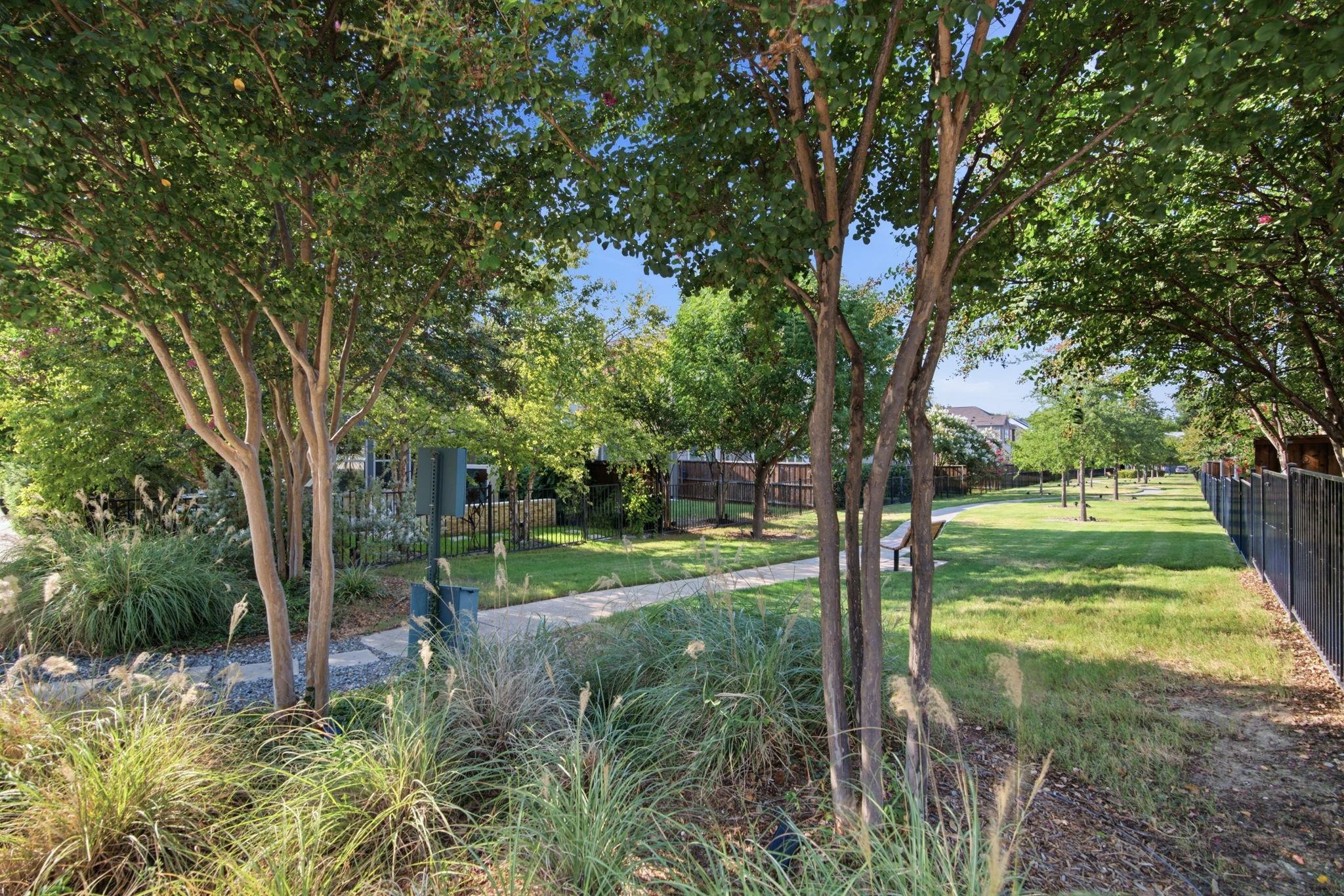 main property photo 32