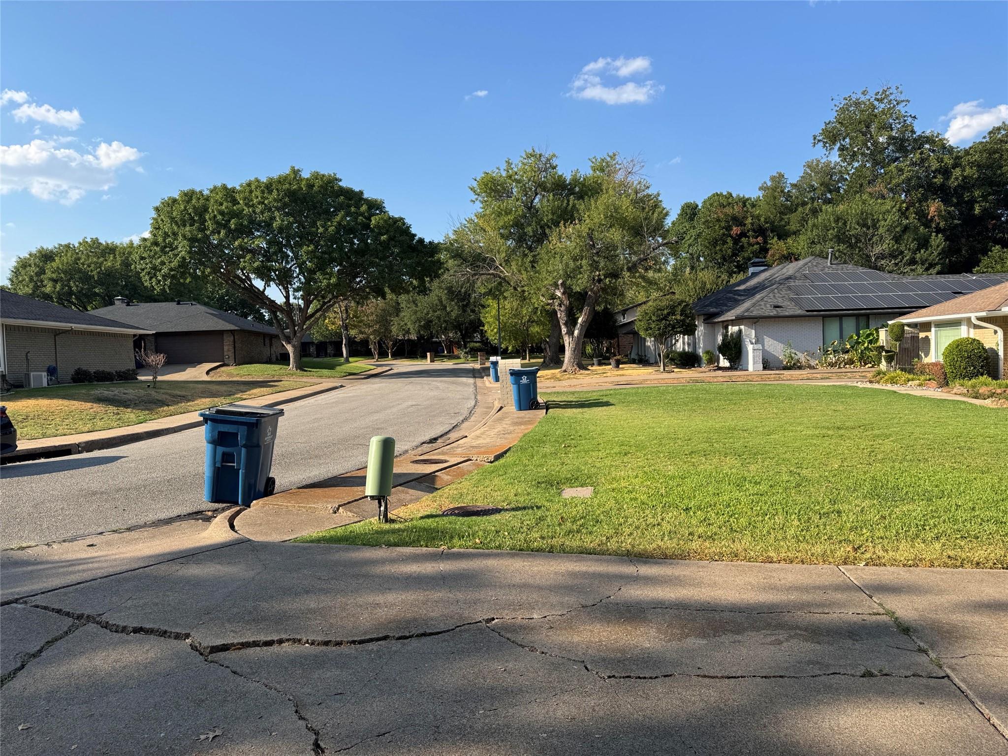 main property photo 11