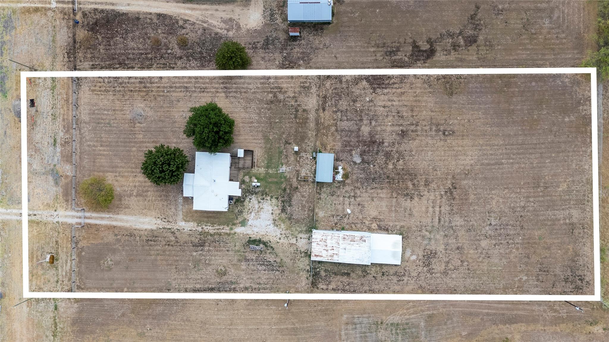 main property photo 19