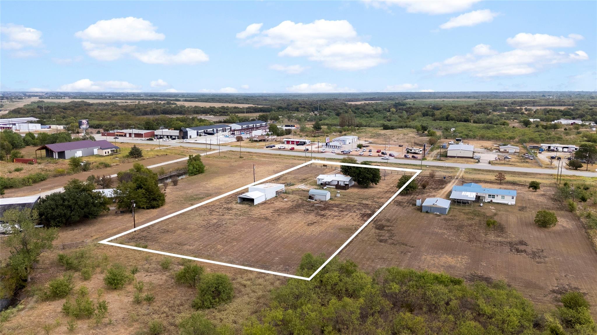 main property photo 6