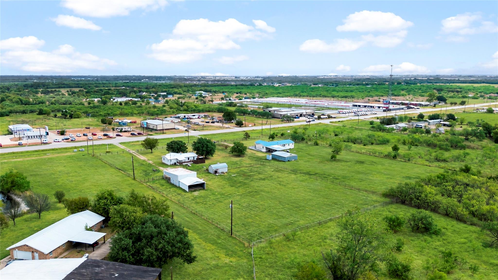 main property photo 7