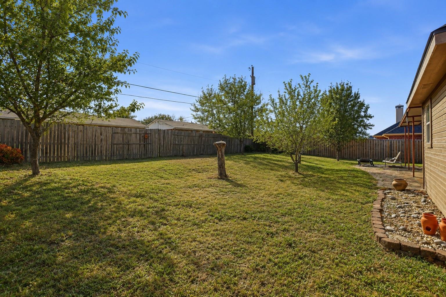 main property photo 24