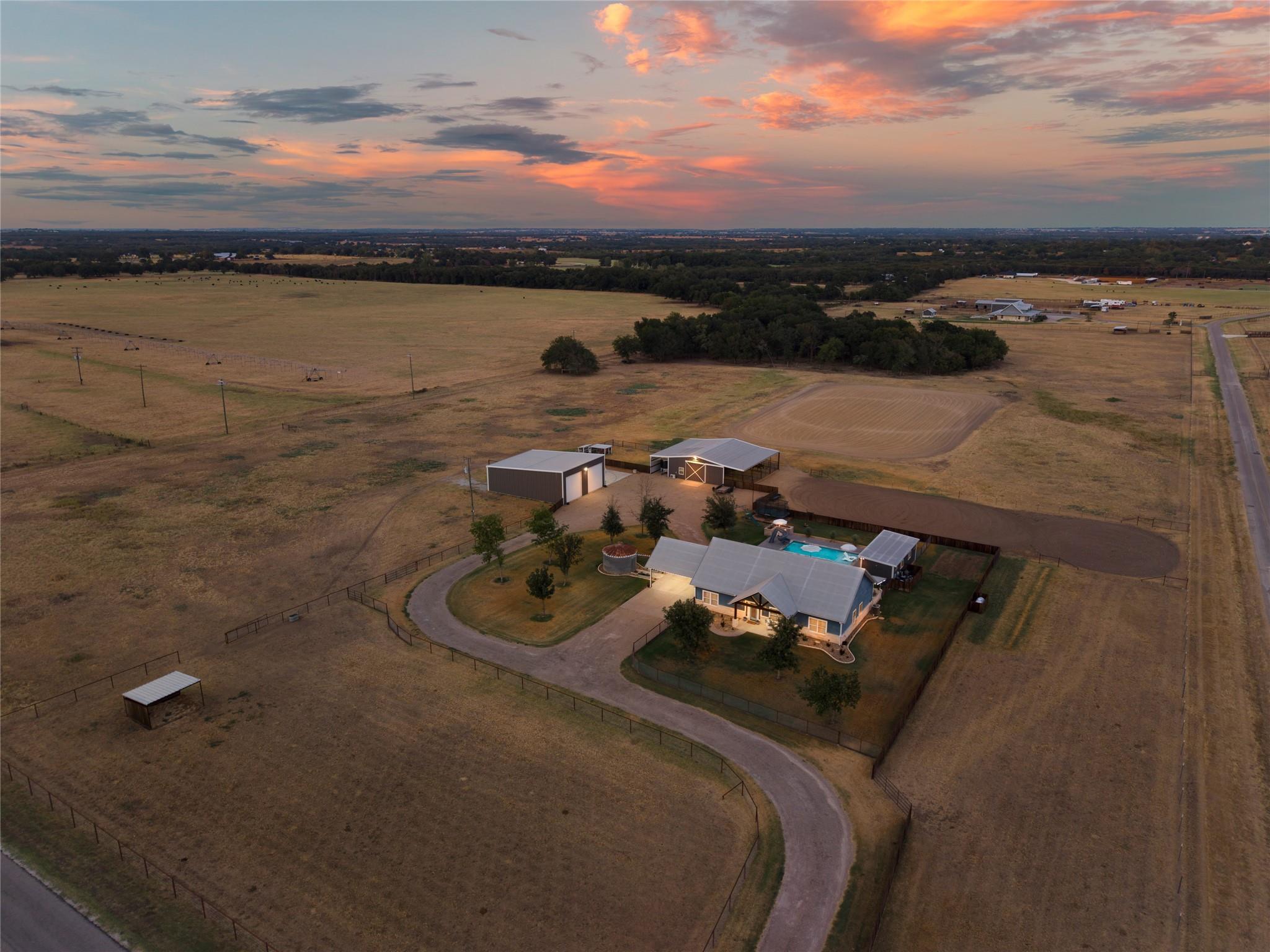 main property photo 39