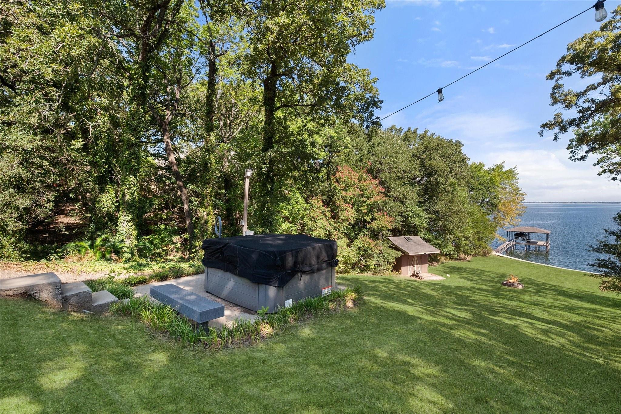 main property photo 28