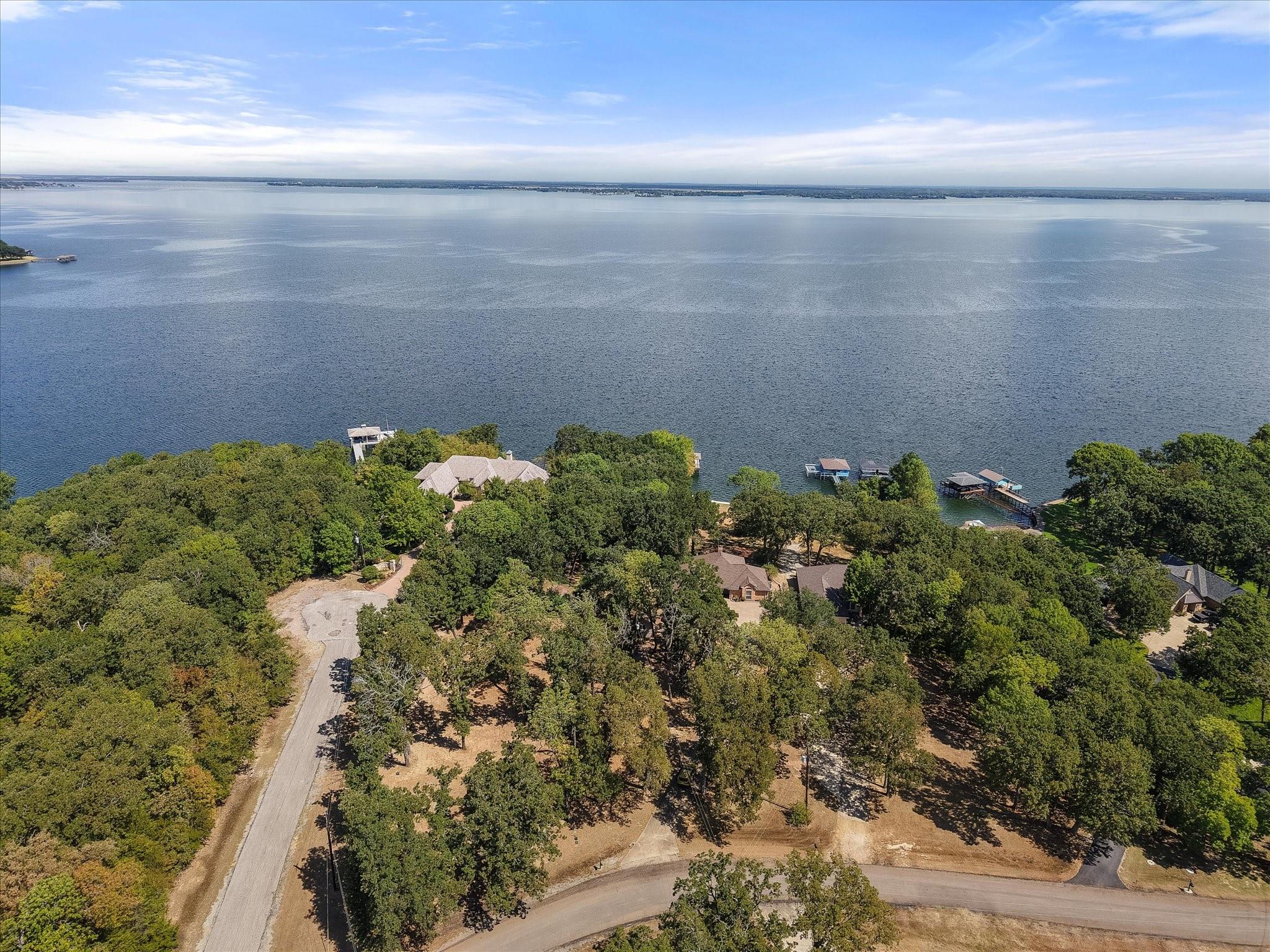 main property photo 34