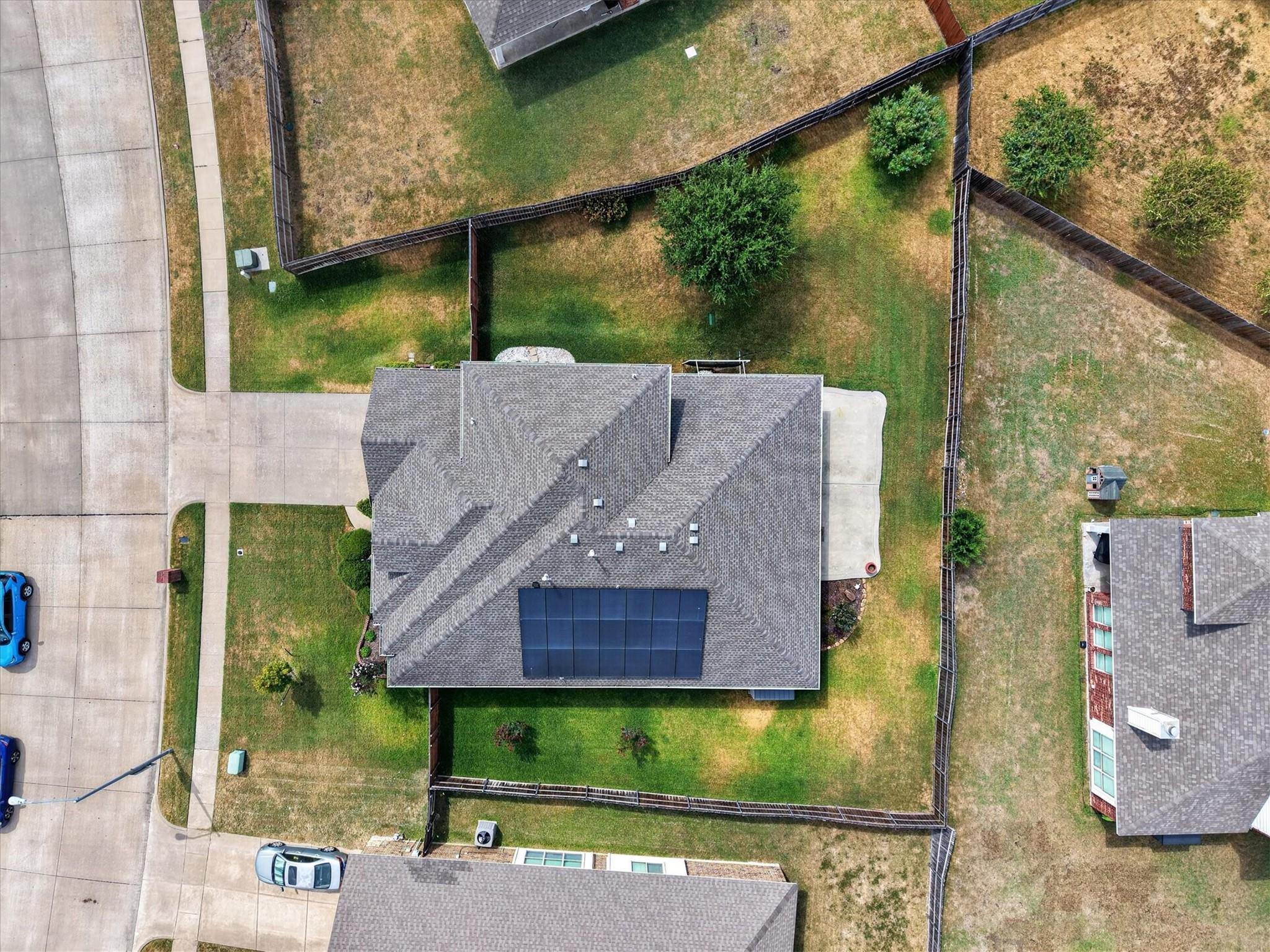 main property photo 37