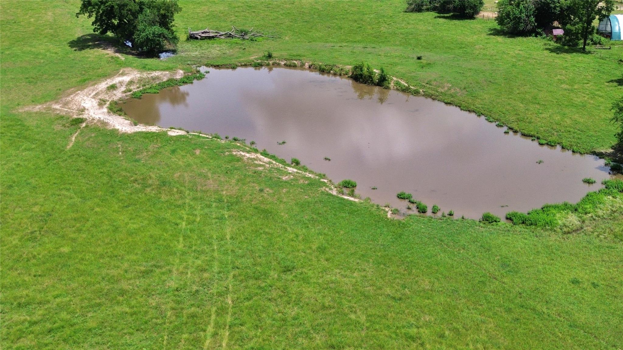 main property photo 33