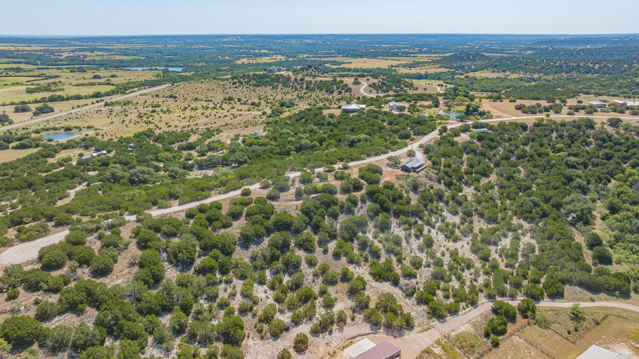 main property photo 17
