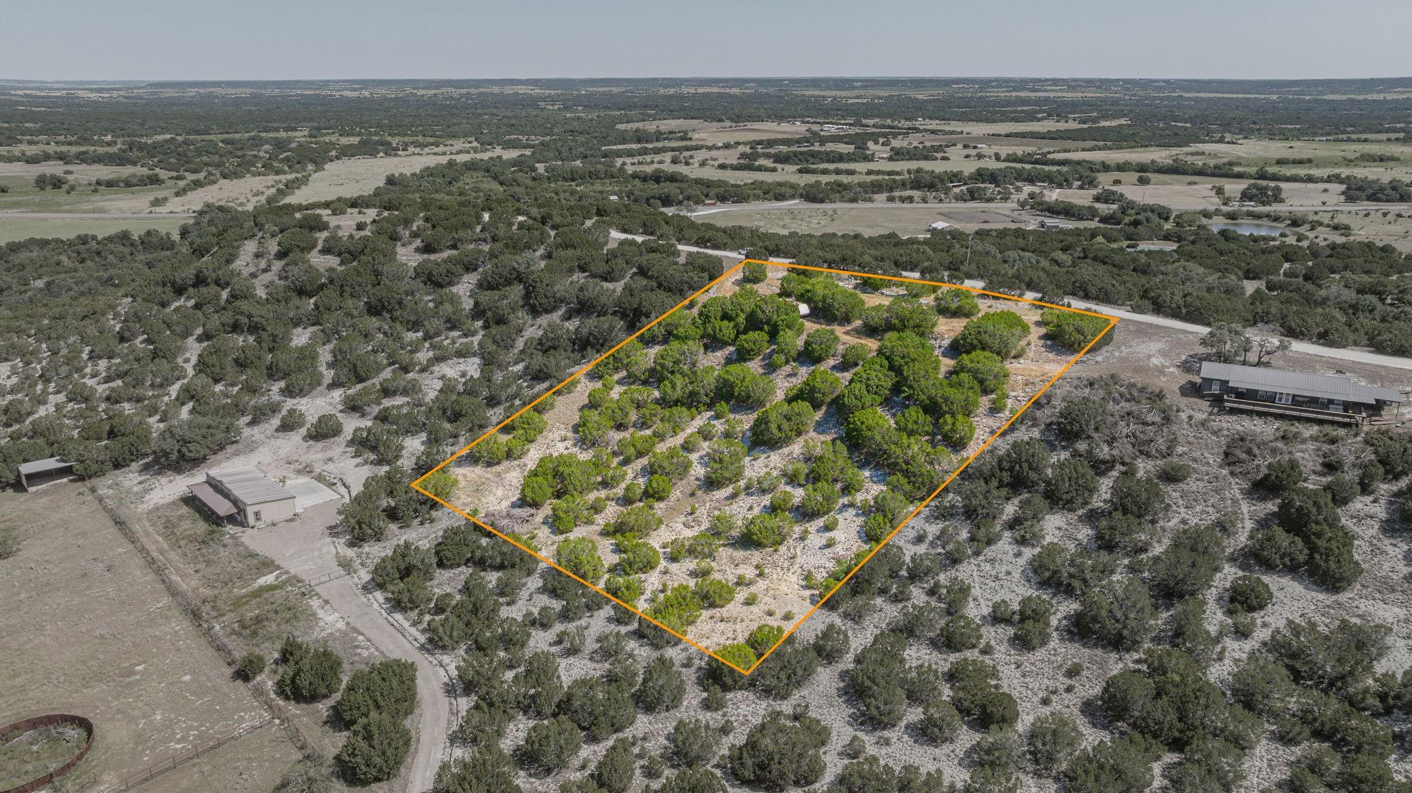 main property photo 25