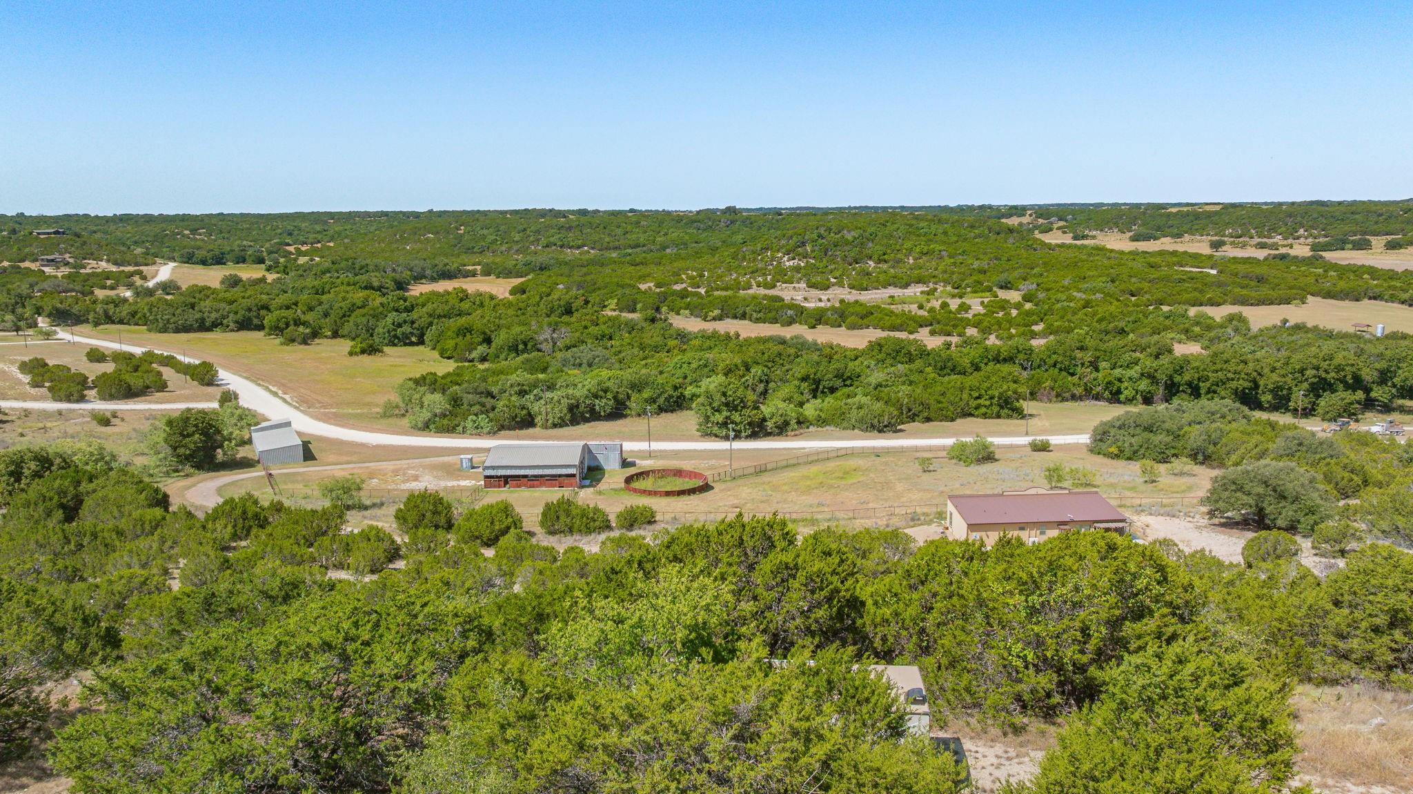 main property photo 30