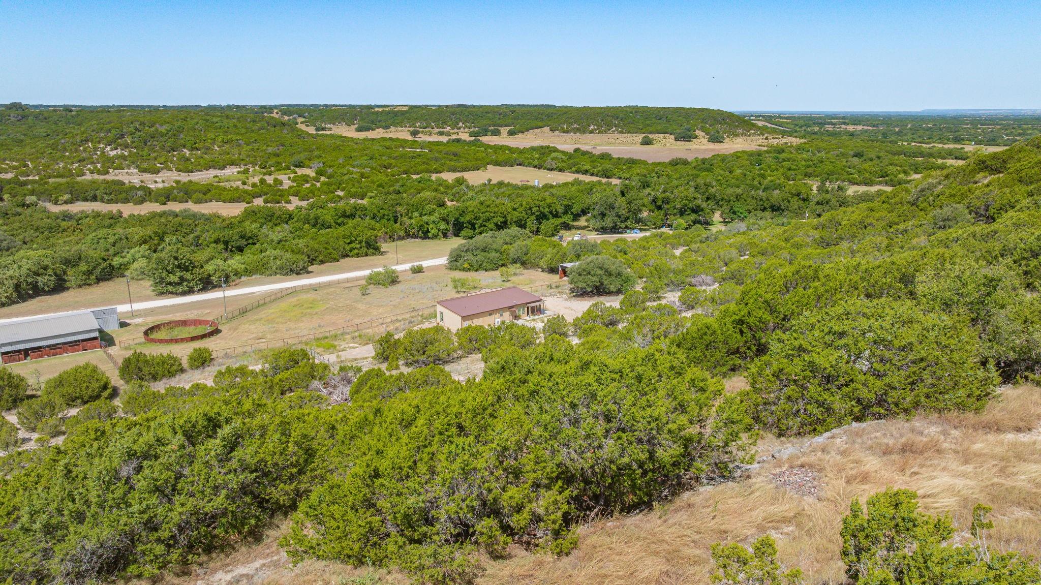 main property photo 31