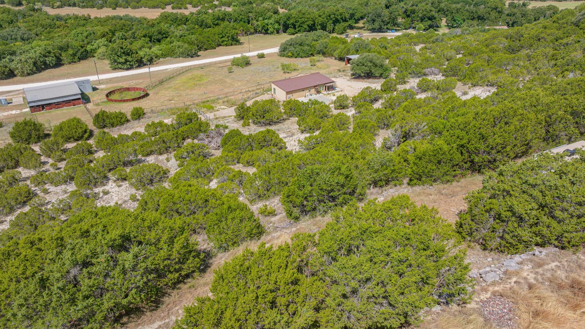 main property photo 32