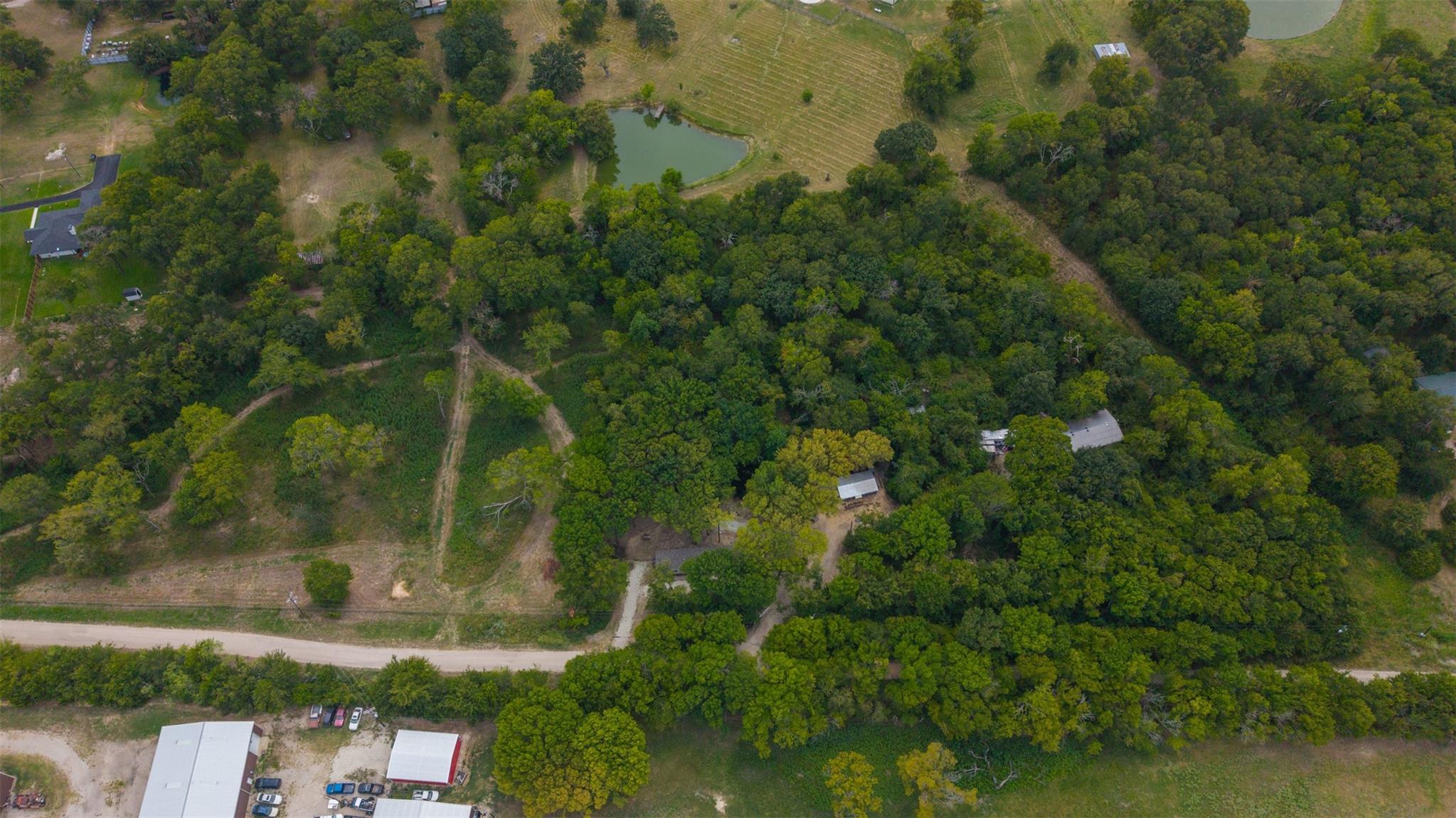 main property photo 38