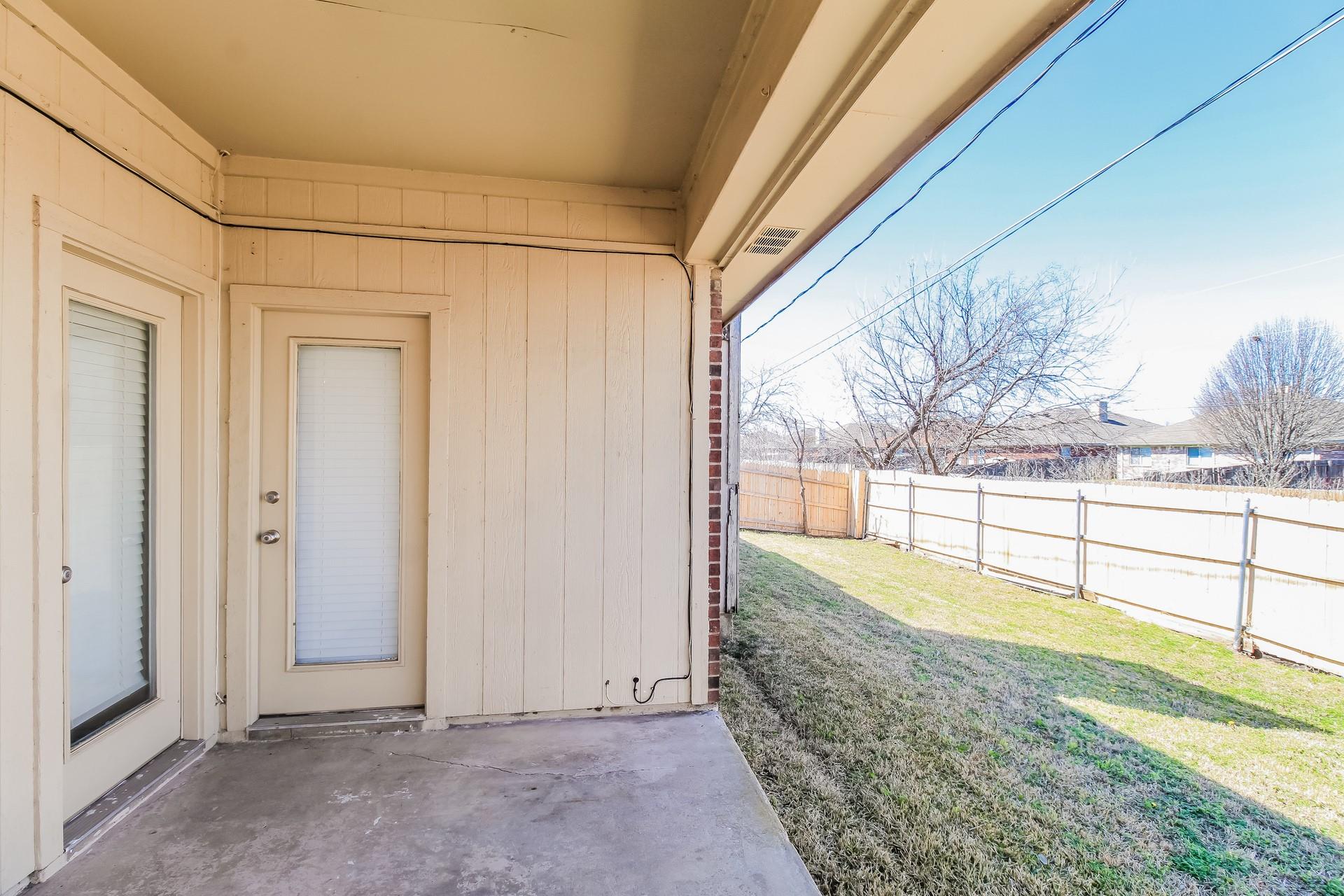 main property photo 13